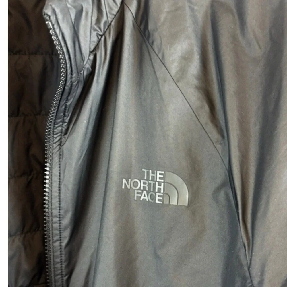 The North Face Black Quilted Puffer Jacket Full Zip Mock Neck L Gorpcore 63-11‎